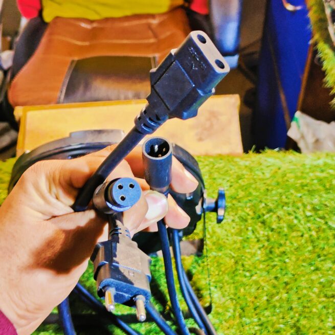 Sbl 4WX60 ALUMINIUM 4 WIRE LED PAR LIGHT DJ LIGHT AT RS1999